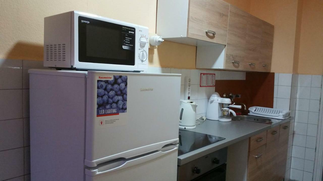 Central Apartman Шальготарьян Экстерьер фото